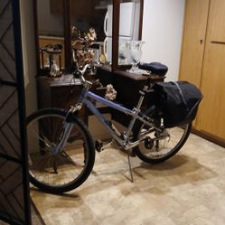 SPECIALIZED 21 SP. MTN BIKE W/EXTRAS!