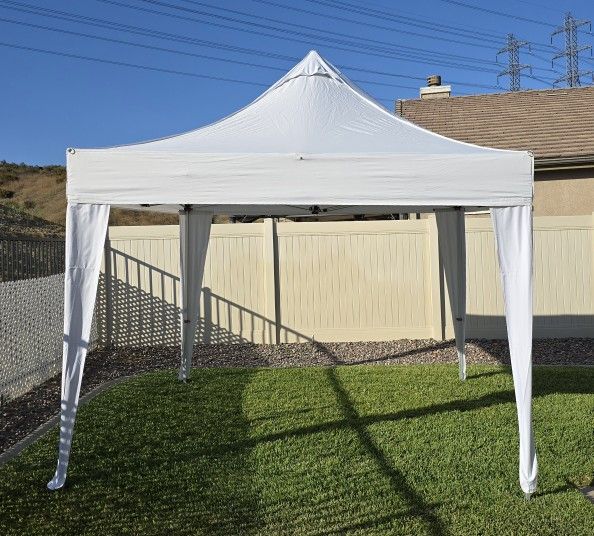 Undercover UC-2 Pro Commercial Canopy 