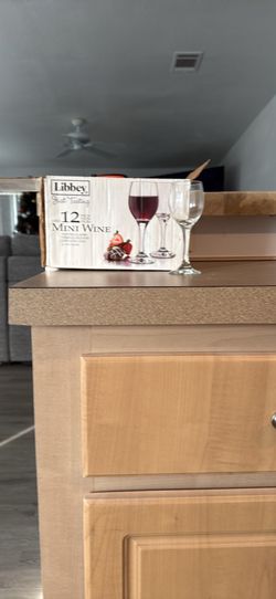 Mini Wine Glasses 
