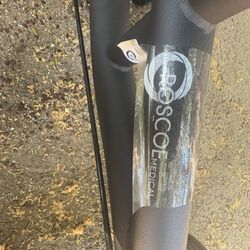 Knee Scooter - Roscoe Medical