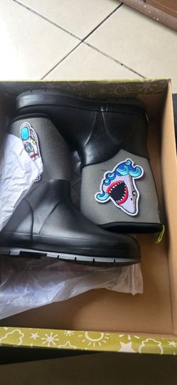 Kids boots