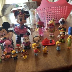 Random action figures