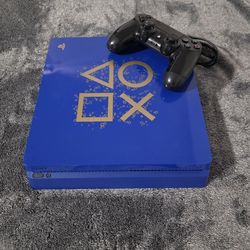 Sony Blue PS4 Slim, Limited Edition