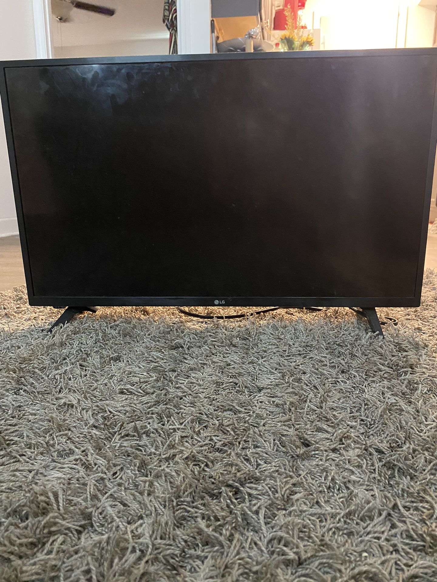 LG Tv For Sell 