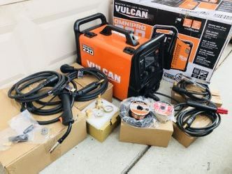 Vulcan OmniPro 220 Multiprocess Welder with 120/240 Volt Input