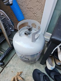 empty propane tank