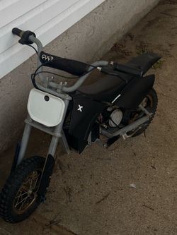 Upgraded razor Dirtbike