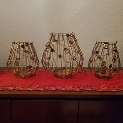 Pier 1  Brass Candle Latern  Set  