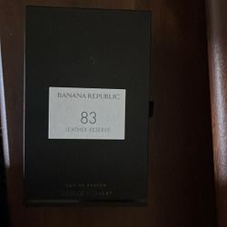 Banana Republic 83 Leather Reserve 