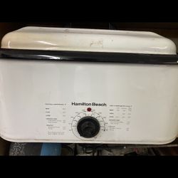 Roaster Oven GOOD BARGAIN NEED GONE ASAP