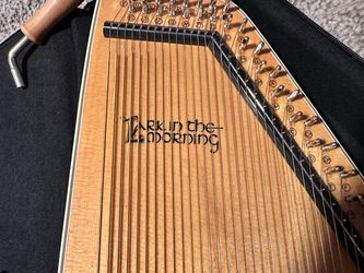 Lark of the Morning Auto Harp