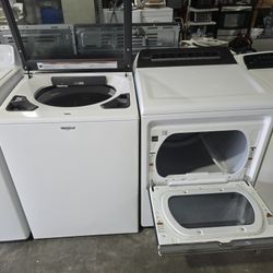Whirlpool Washer And Dryer Set HE