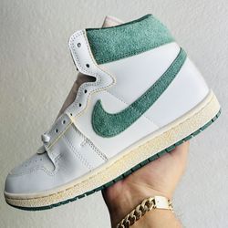 A Ma Maniere Jordan Air Ship 