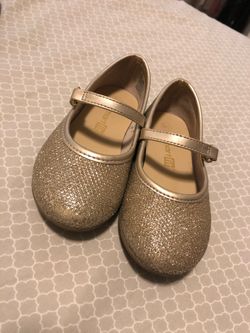 Toddler girl 6 1/2 dress shoes