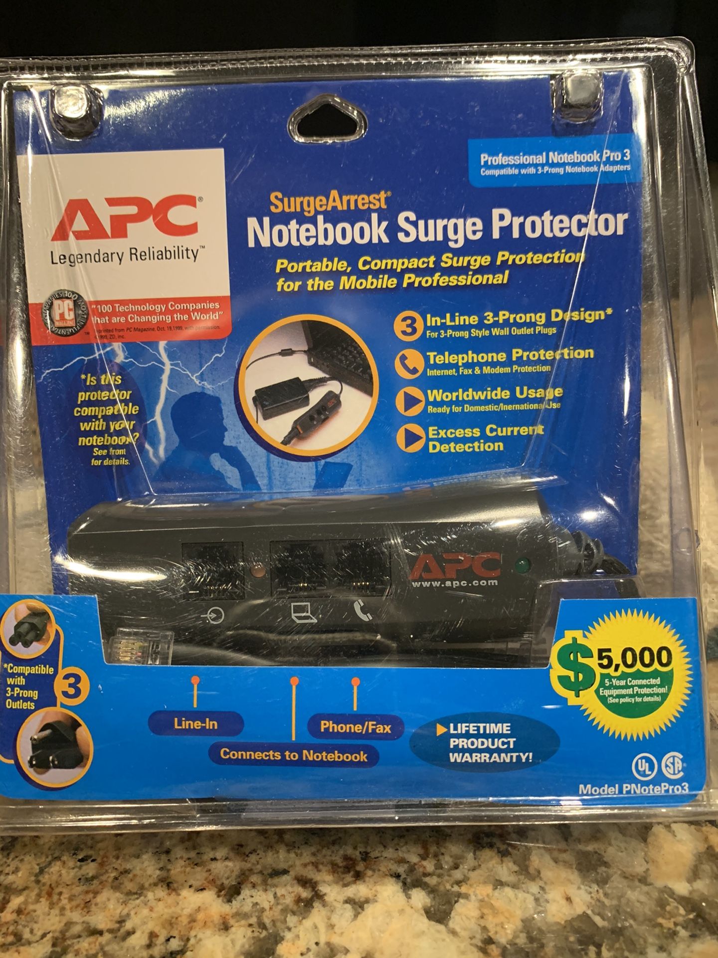 APC Notebook Surge Protector