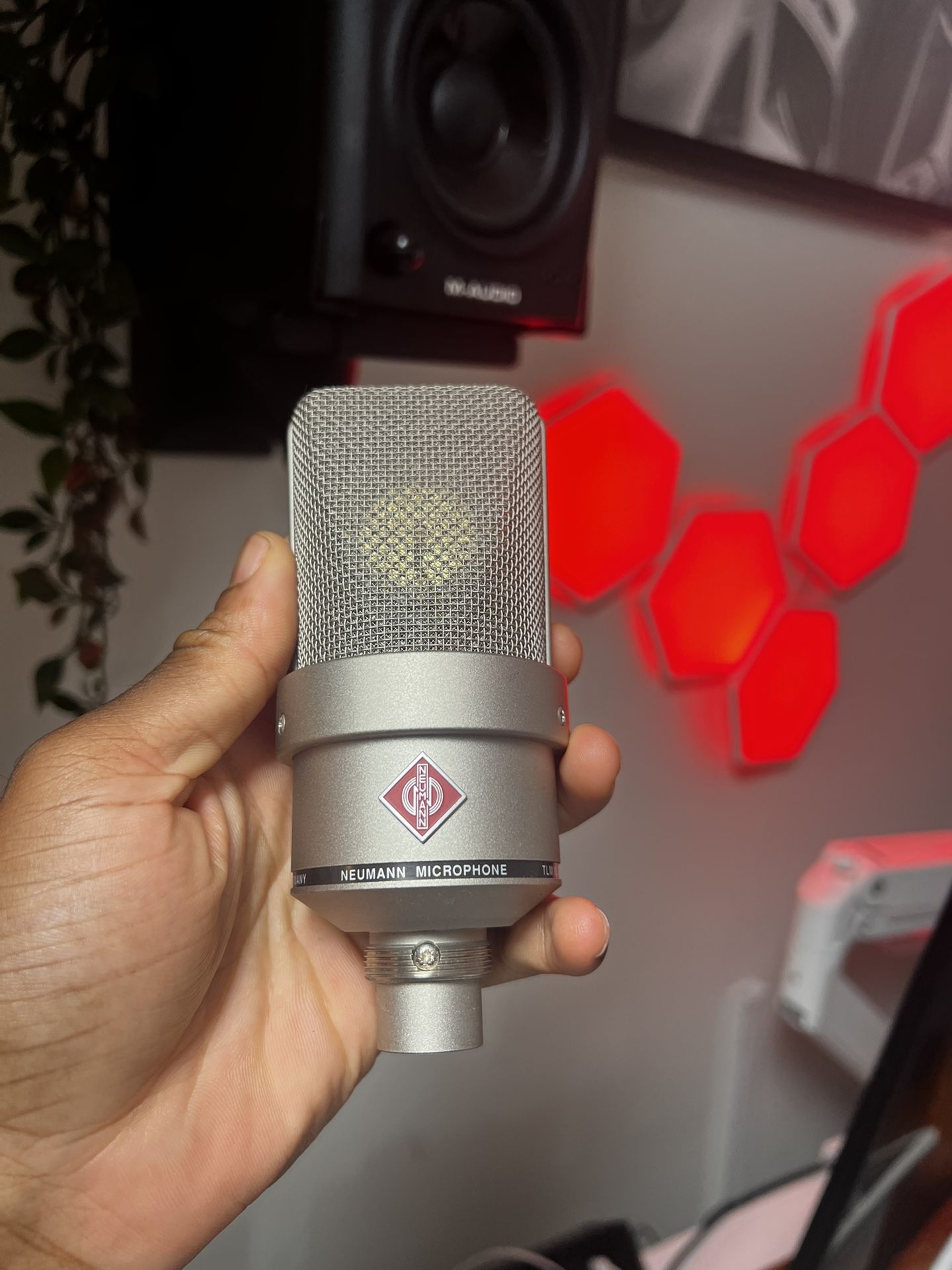 Neumann TLM 103 Microphone (Used, Like New)