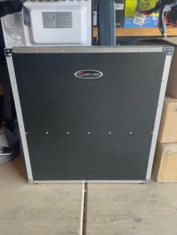 DJ stand : Odyssey FZF5437T Flight Zone 54 Wide, 37 High Foldout Combo Dj Table, Black
