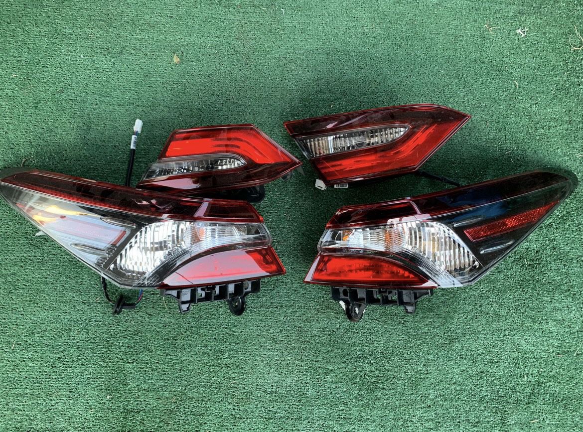 Toyota Camry Taillights