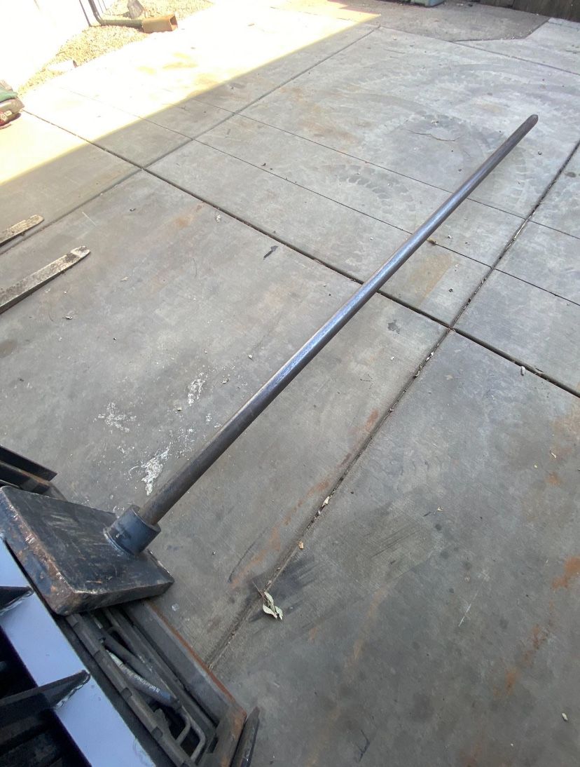 Fork Lift Rug Pole