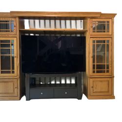 Solid Wood Oak Expandable Entertainment Center