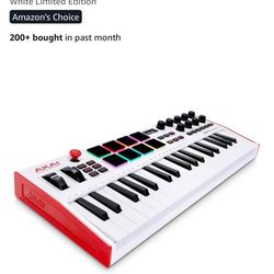 Akai Keyboard- New