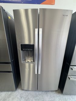Open Box Refrigerator 