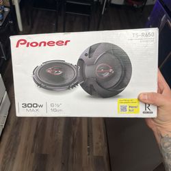 Pioneer TS-R650 3 Way Speaker (Brand New) 