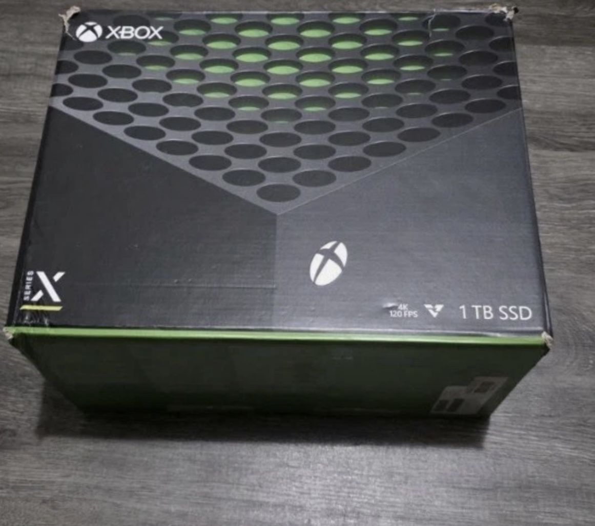 Brand New Microsoft Xbox Series X 1TB SSD