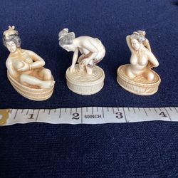 Japanese bathing ladies netsuke set