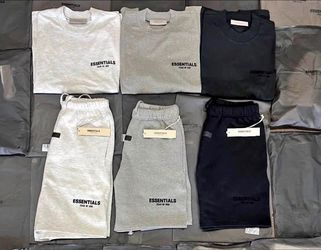 Fear of God Essentials T-Shirt and Shorts Set