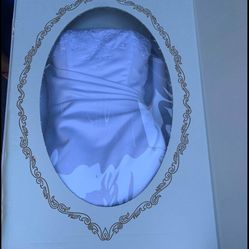 David’s Bridal wedding Dress Size 2