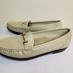 SAS Women's Tripad Comfort Slip On Leather Loafers Size 9