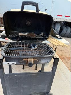Asador antiguo, pero funcionando muy bien,$60