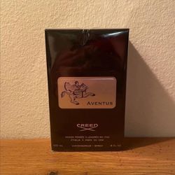 Creed Aventus Eau De Parfum Spray 