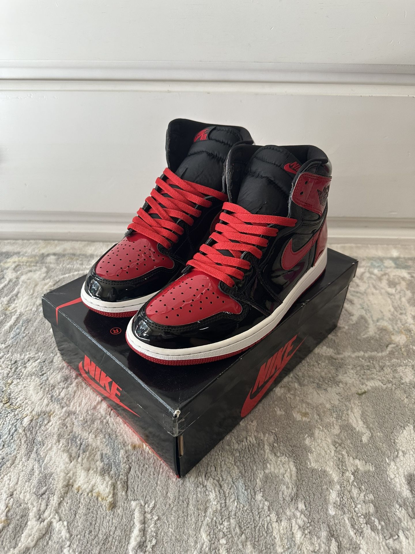 Jordan 1 High Patent Bred