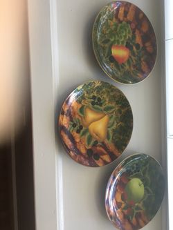 Decorative plates