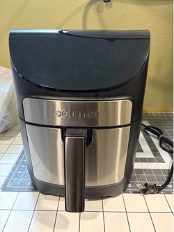 Gourmia 7-Quart Digital Stainless Steel Air Fryer (Model GAF798)