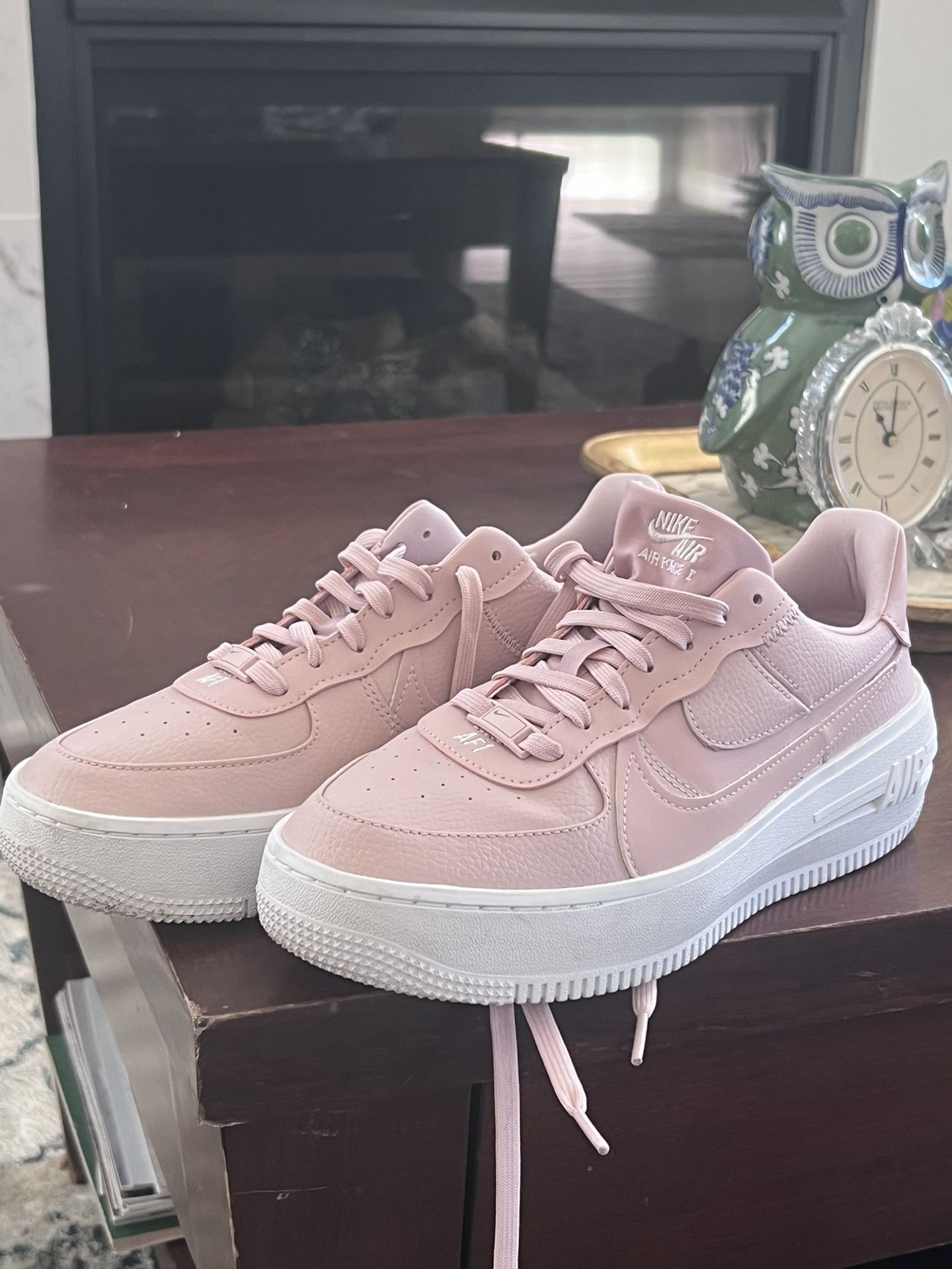 Ladies size #9 Nike Gym shoes  