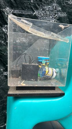 Gallon fish tank
