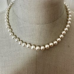 Faux Pearl Vintage Necklace  