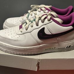 Nike Air Force 1 07’ Size 6 1/2