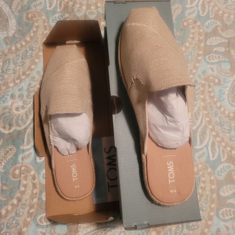 Toms Size 9 W New