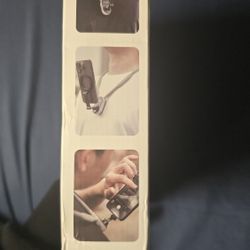 Smartphone Magnetic Neck Holder. Never Used 
