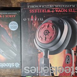 Limited Edition Diablo IV Mouse and Headphones Steelseries 