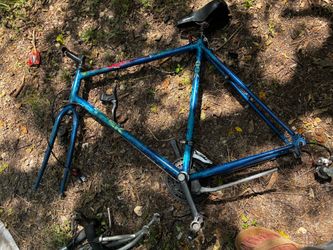 Trek 700 road bike frame