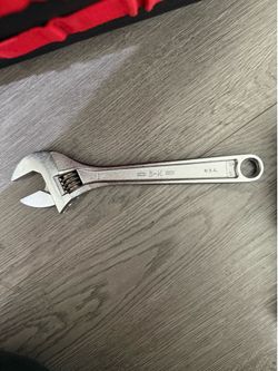 sK 8 inch adjustable wrench