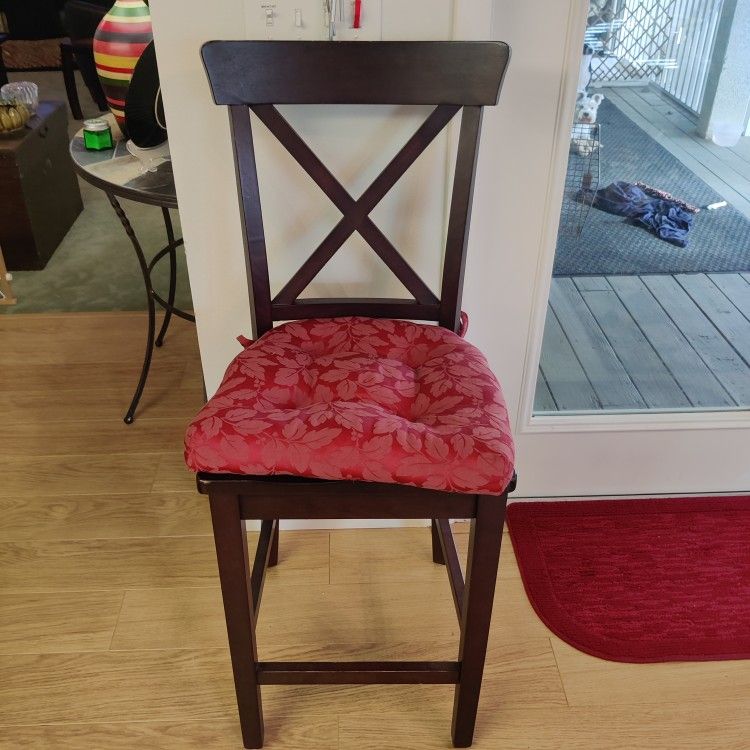 HEAVY TALL PUB CHAIR