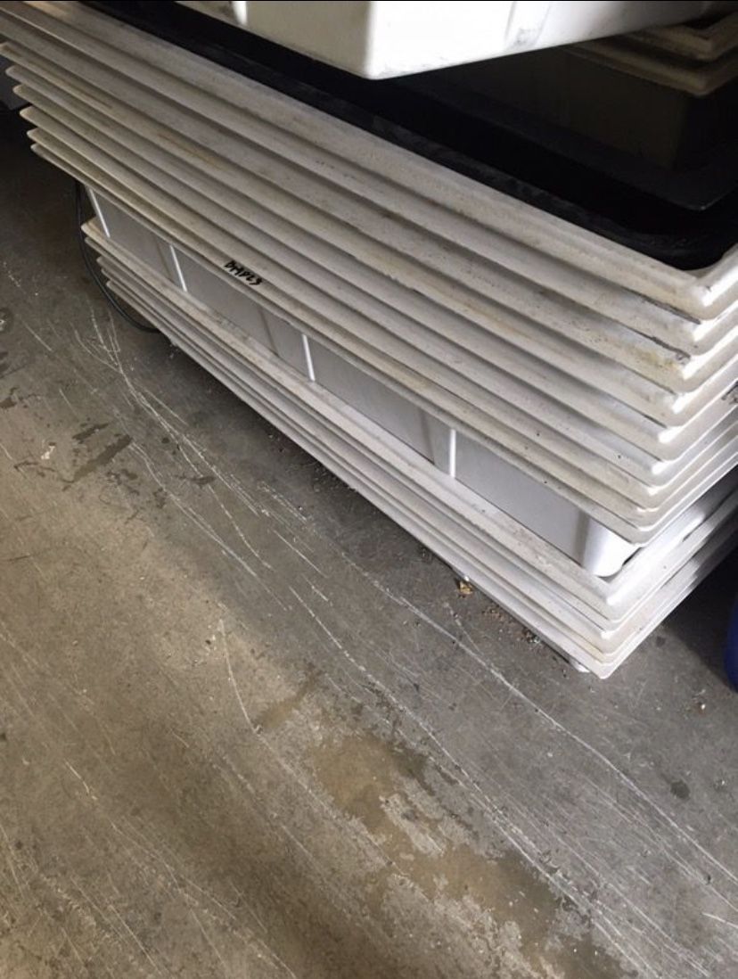 Botanicare white flood table tray 4x4 ebb and grow flood and drain for