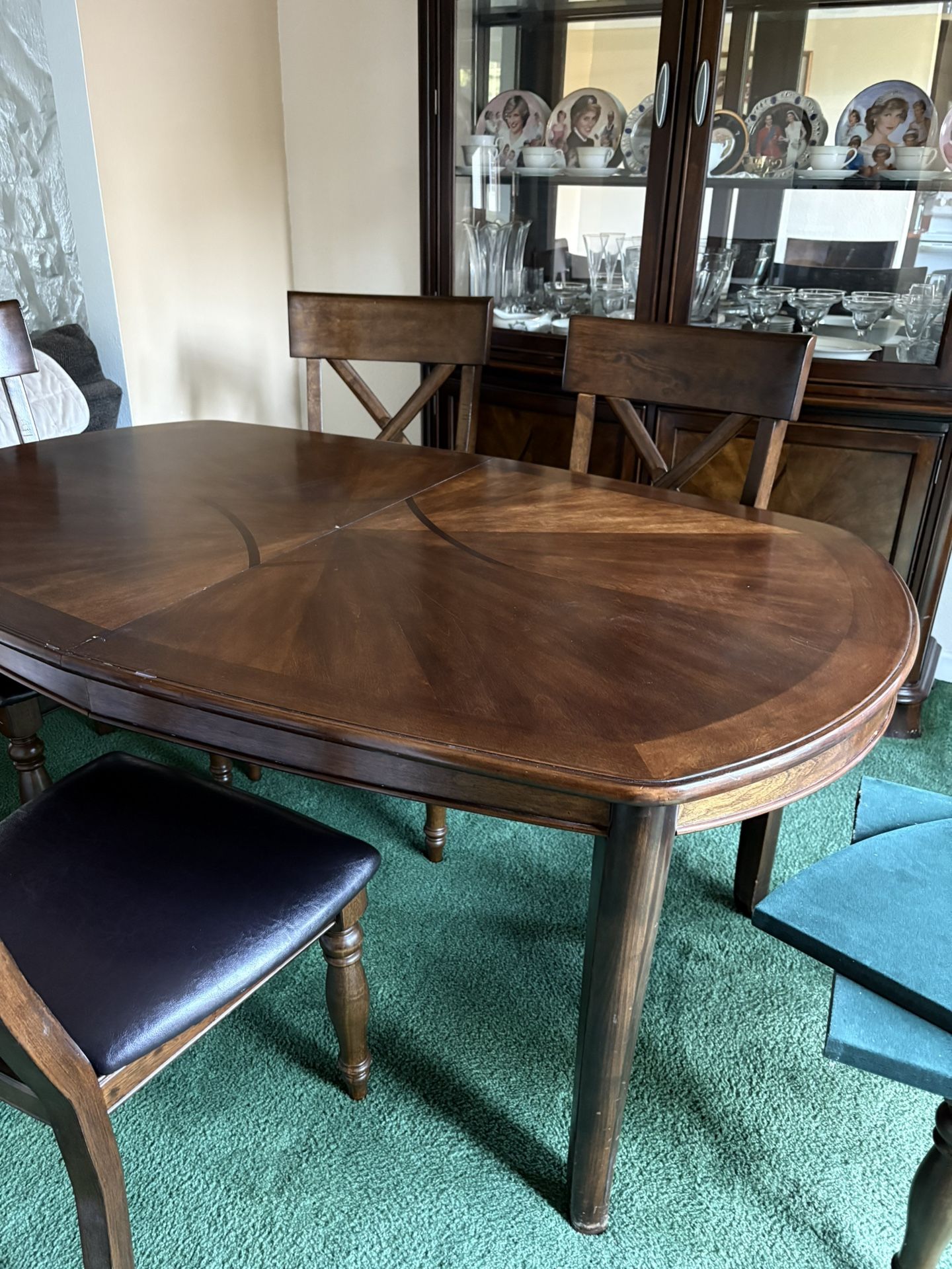 Dining Room Dinner Table