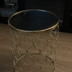 Mirror Stand Up Table (used)